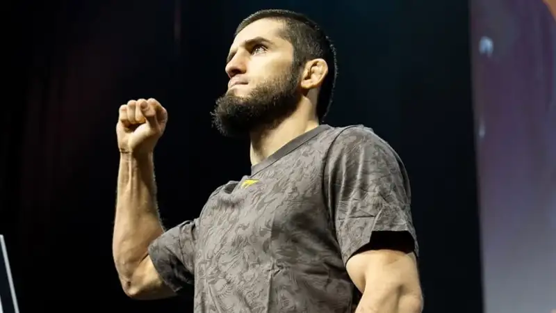 "Не хочу ждать": Махачев рассказал о ситуации с его следующим боем