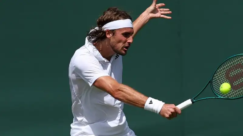 Циципас приедет в Алматы 