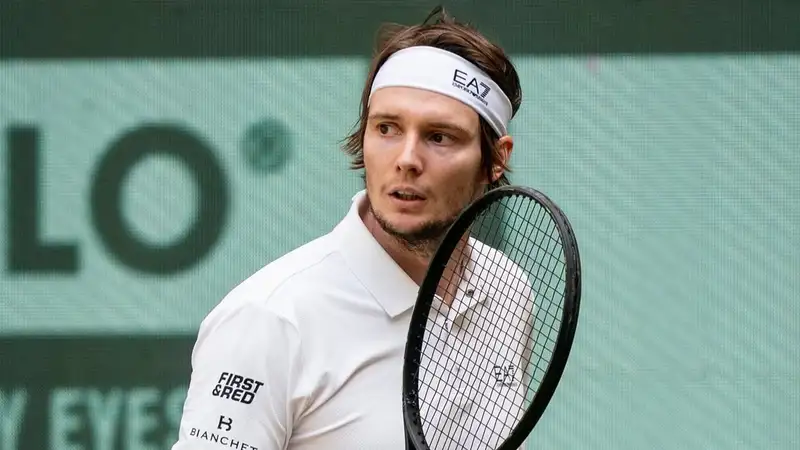 Состоялась жеребьевка турнира АТР 250 в Гштааде, где сыграют Бублик и Шевченко