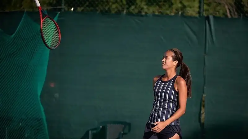 Жибек Куламбаева