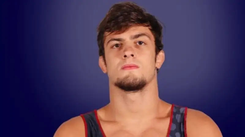 Навруз Ахмедханов