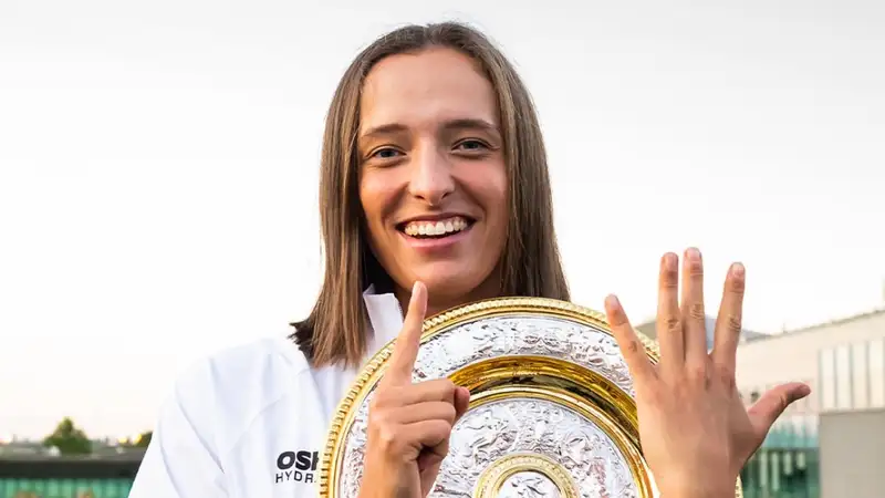 Ига Швёнтек рассказала, почему считает особенной победу на "Уимблдоне"