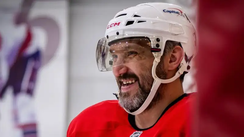 Овечкин отреагировал на слухи про возвращение в Россию