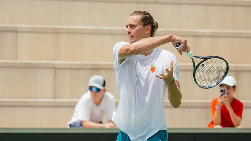 Надаль стал тренером Александра Зверева