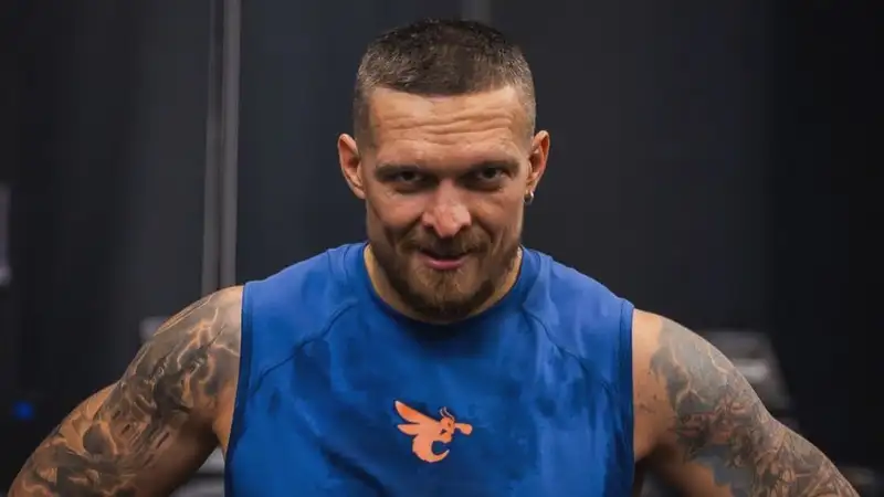 "Он сумасшедший": Усик отреагировал на заявление Фьюри о третьем бое между ними