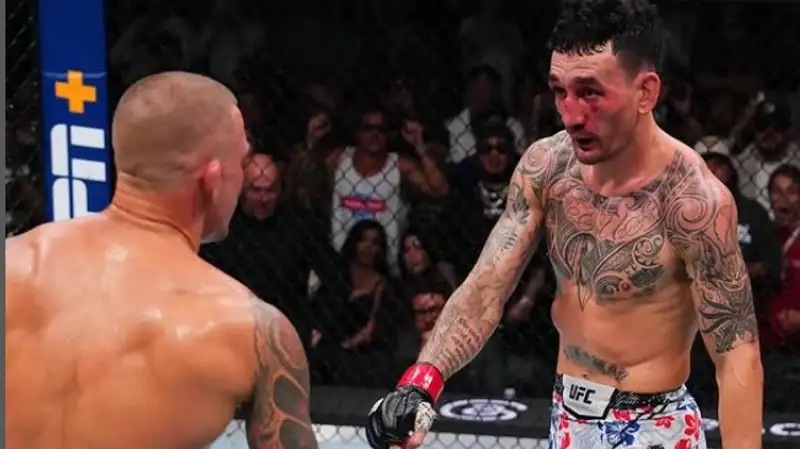 Холлоуэй 23 победы в UFC