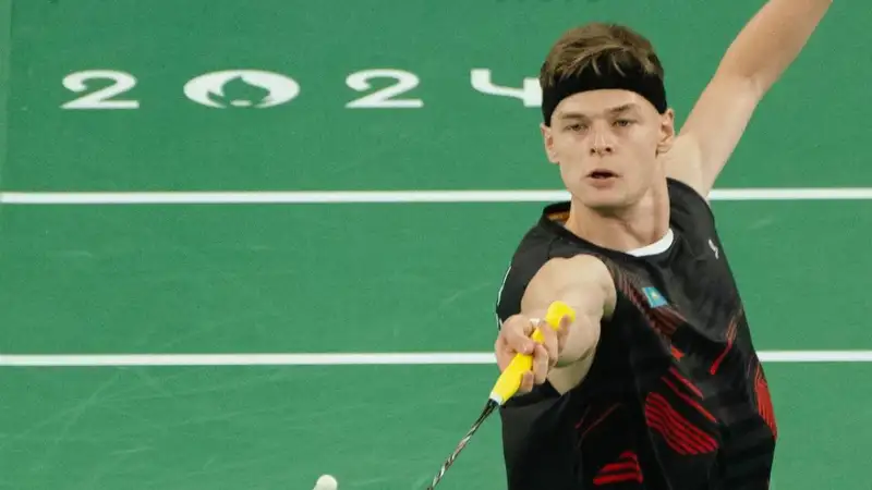 Бадминтон Панарин Универсиада