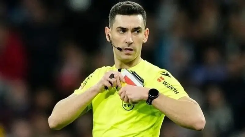 Судьи на матч "Кайрата" в ЛЧ с КуПСом