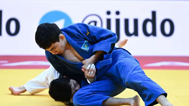 Аман Бахытжан не "сломался" после поражения в четвертьфинале