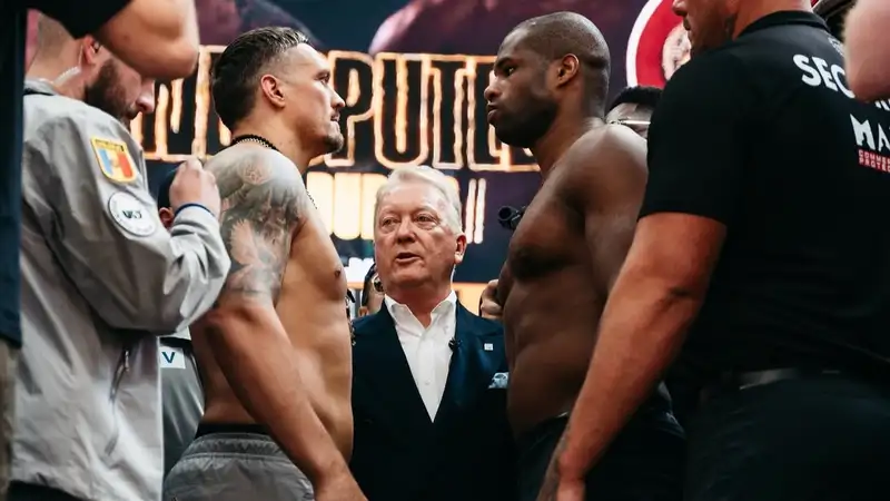 Александр Усик 