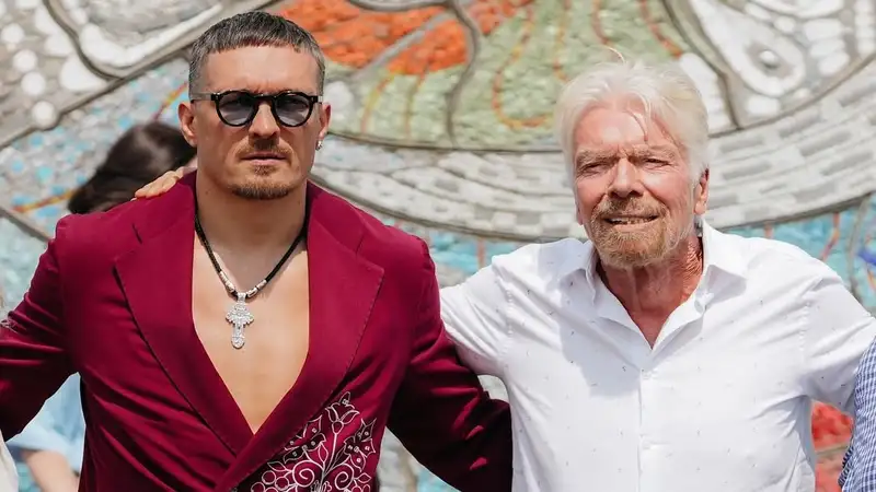 Александр Усик