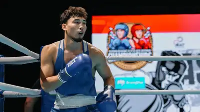 Казахский чемпион мира играючи нокаутировал соперника в битве за медаль чемпионата Азии