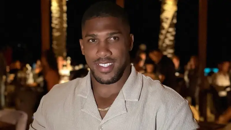 Бой Энтони Джошуа и обидчика Тайсона может состояться: версия промоутера Бивола