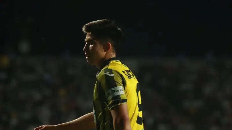 В Шотландии оценили игру Дастана Сатпаева перед матчем со "Слованом" в Лиге чемпионов