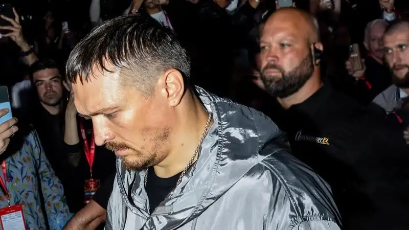 Бывший тренер Головкина посоветовал Усику завершить карьеру