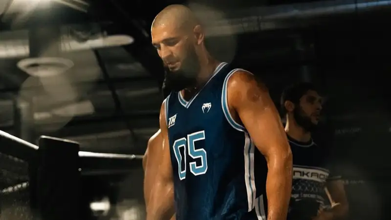 Хамзат Чимаев