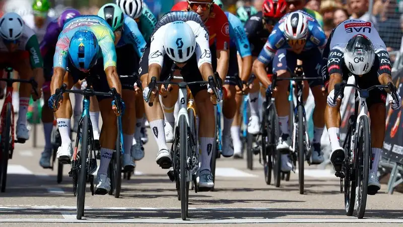 Невероятная развязка: фотофиниш решил судьбу этапа с участием "Астаны"