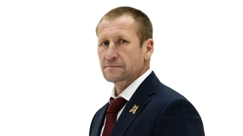 Виталий Казарин