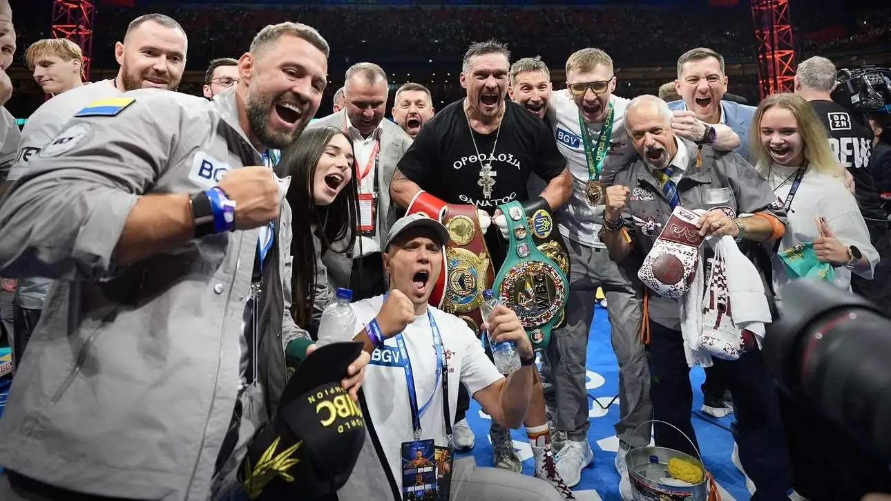 Александр Усик Александр Усик