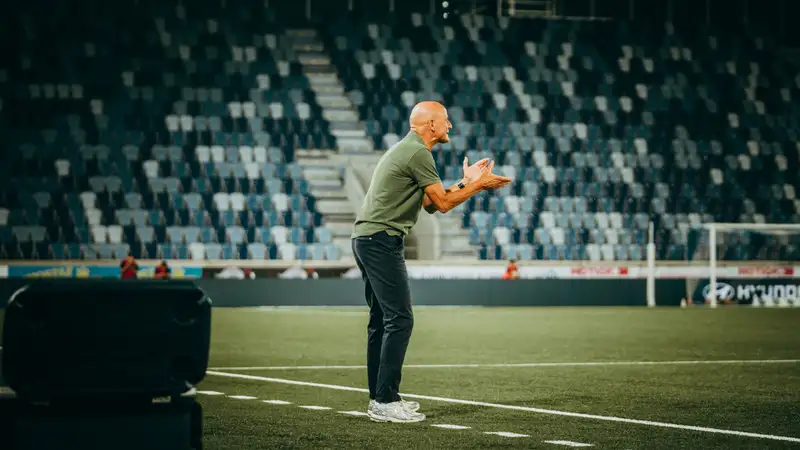 "Недооценивать соперника нельзя": главный тренер "Лозанна" поделился ожиданиями от ответной игры с "Астаной"