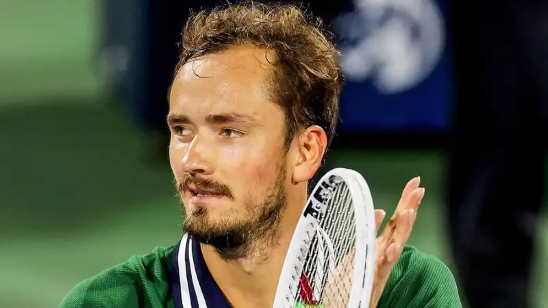 Даниил Медведев потерпел сенсационное поражение на "Мастерсе" в Цинциннати