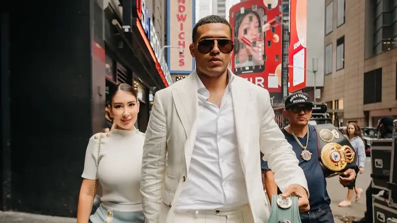 Дэвид Бенавидес