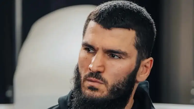 Артур Бетербиев 