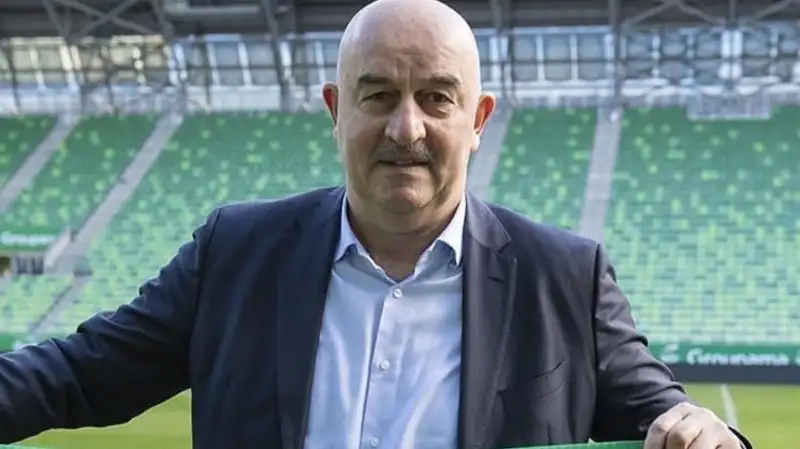 Экс-главный тренер сборной Казахстана ответил, какие премиальные получил "Ахмат" после победы над "Зенитом"