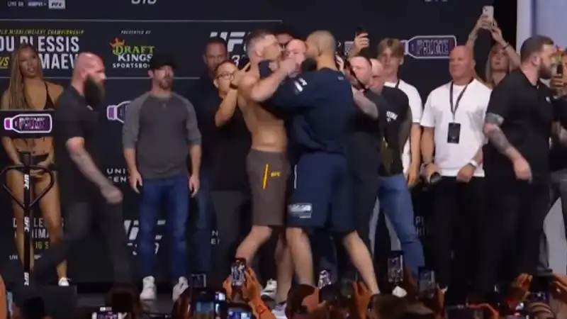 Чимаев-дю Плесси 