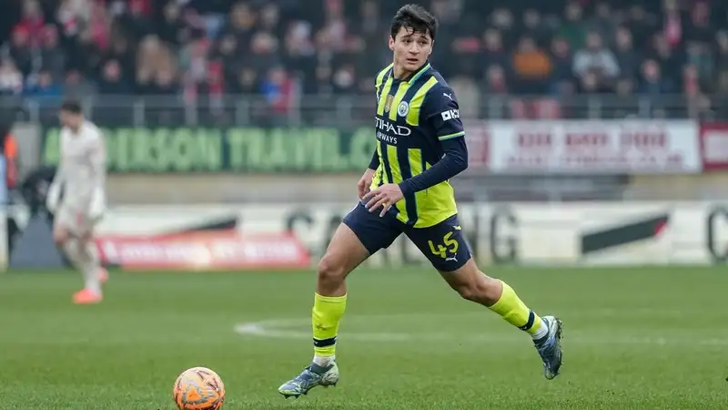 Абдукодир Хусанов