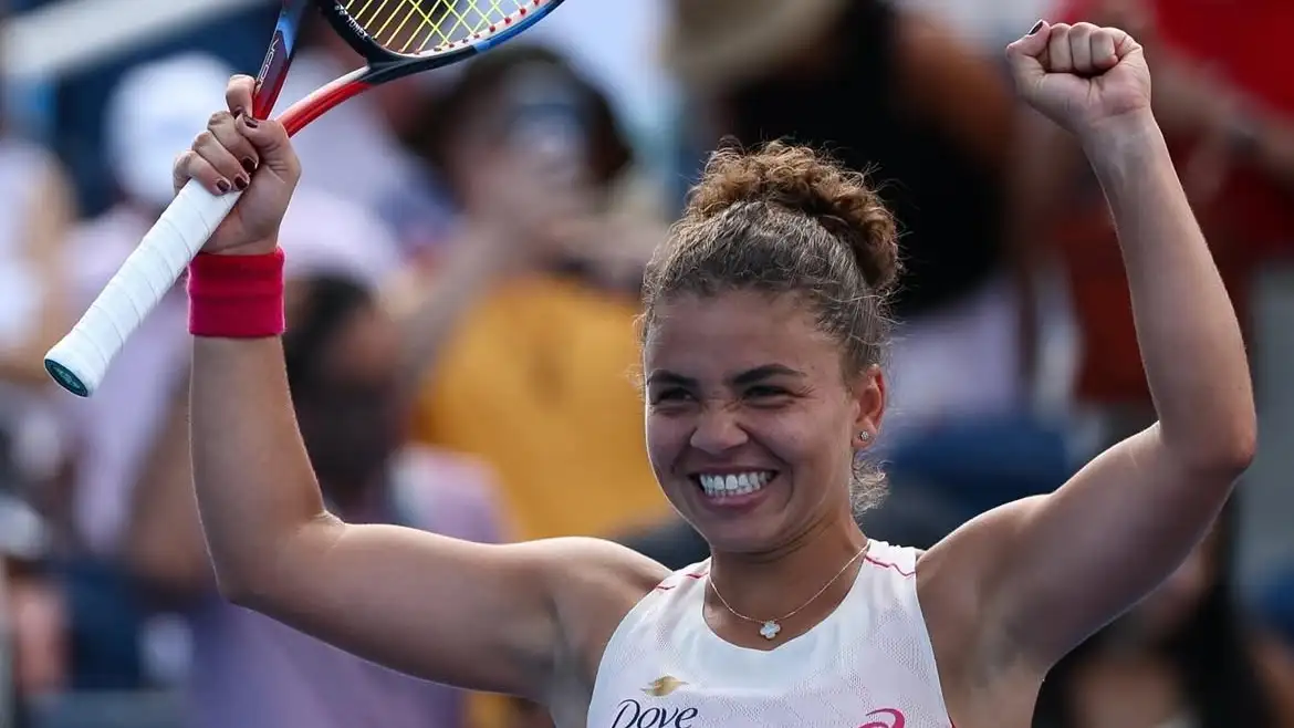 Определилась вторая финалистка турнира WTA 1000 в Цинциннати Определилась вторая финалистка турнира WTA 1000 в Цинциннати