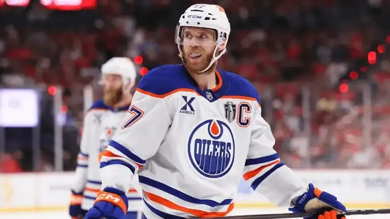 Коннор Макдэвид