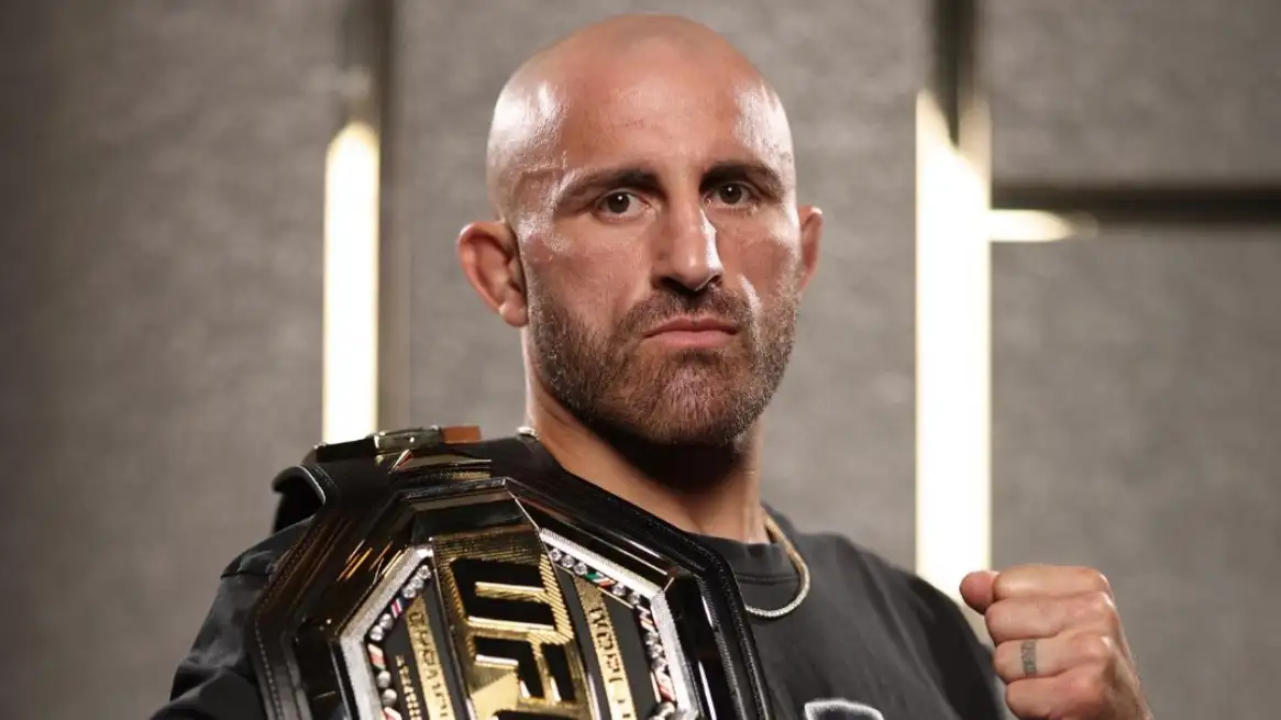 Чемпион UFC ответил, кто станет его следующим соперником Чемпион UFC ответил, кто станет его следующим соперником