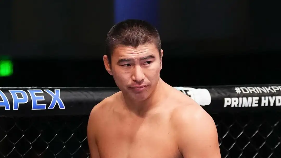 Кыргызстанский боец высказался после победы над казахстанцем в UFC Кыргызстанский боец высказался после победы над казахстанцем в UFC