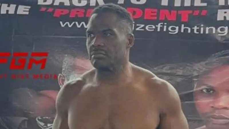 52-летний боксёр возобновил карьеру и бросил вызов Усику