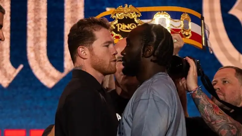 Экс-чемпион мира считает, что Кроуфорд способен остановить Альвареса