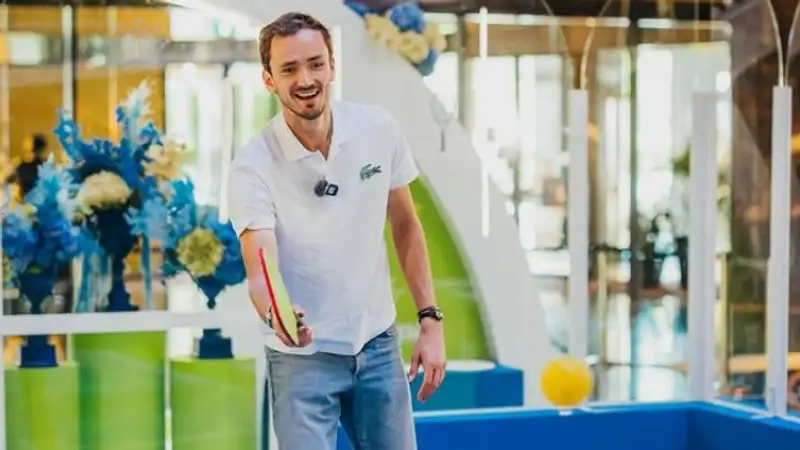 Медведев проиграл