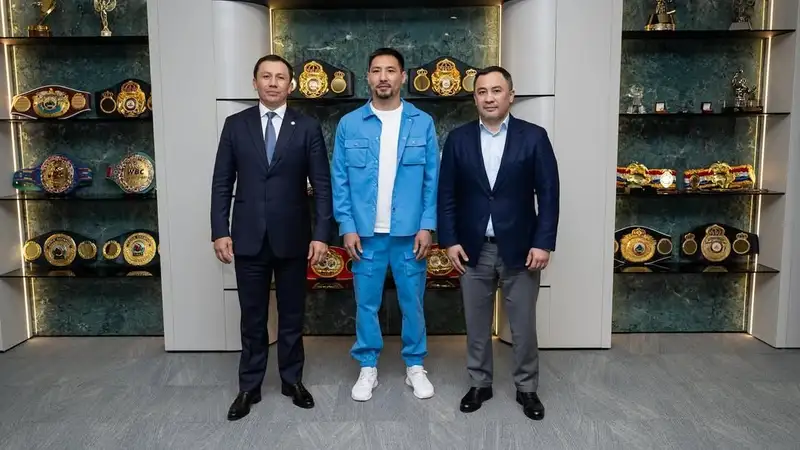 Геннадий Головкин