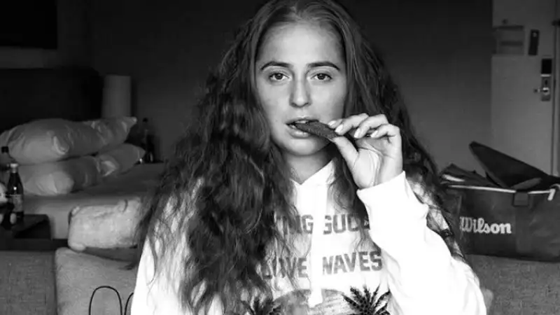 Остапенко поругалась