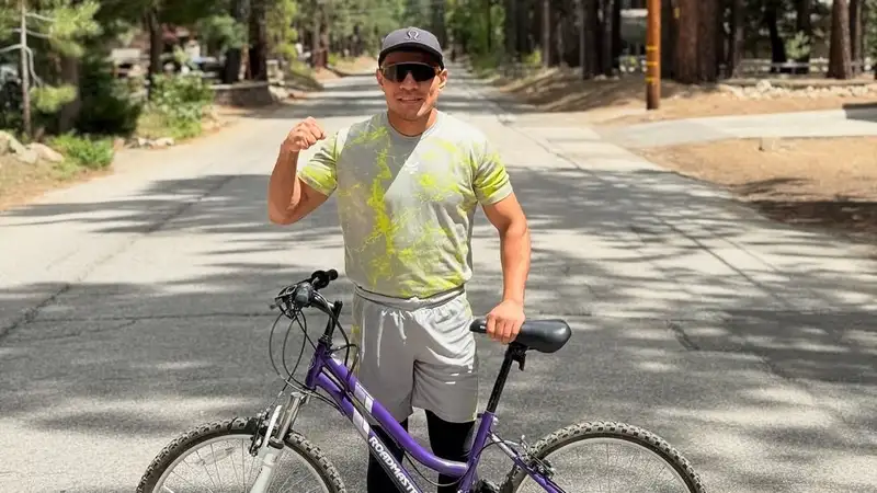 Муроджон Ахмадалиев