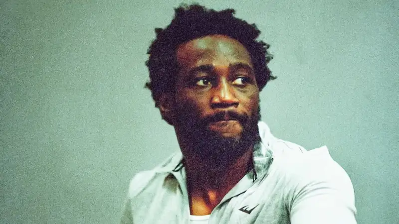 Кроуфорд высказался о приглашении Энниса в тренировочный лагерь Альвареса