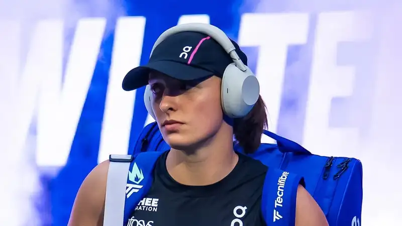 Швёнтек вышла в четвёртый круг US Open-2025