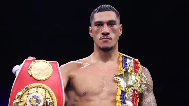 "Готов подняться в весе": чемпион IBF в первом тяжёлом весе жаждет поединка с Усиком