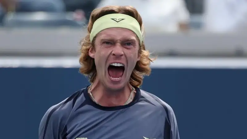 Рублёв с трудом пробился в 1/8 финала US Open-2025