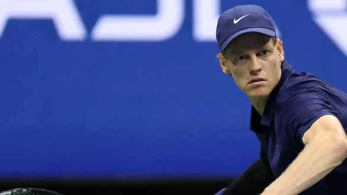 Появился видеообзор разгромного поражения Бублика от Синнера на US Open-2025 Появился видеообзор разгромного поражения Бублика от Синнера на US Open-2025