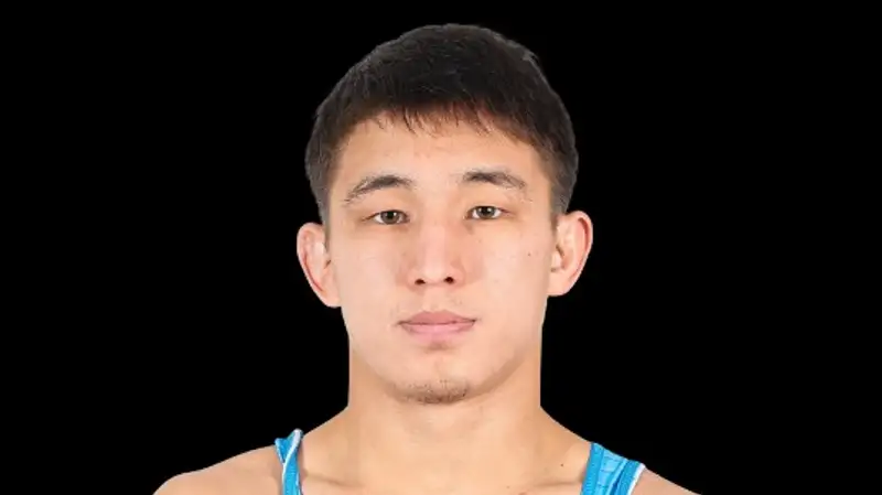 Мир борьбы "возвысил" узбекского призёра Олимпиады и "принизил" казахстанского борца