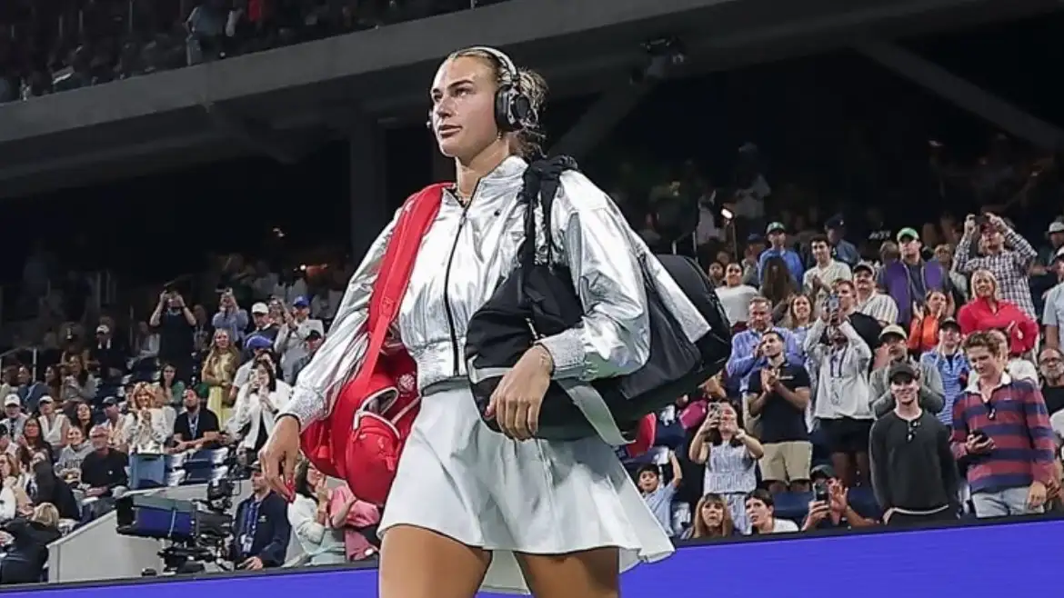Соболенко отреагировала на травму Вондроушовой, которая вывела её в полуфинал US Open-2025 Соболенко отреагировала на травму Вондроушовой, которая вывела её в полуфинал US Open-2025