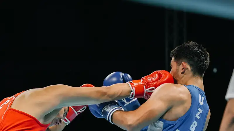 Шавкатжон Болтаев (справа)