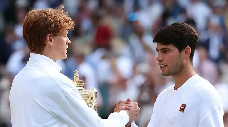 Пресс-служба ATP прокомментировала противостояние Синнера и Алькараса