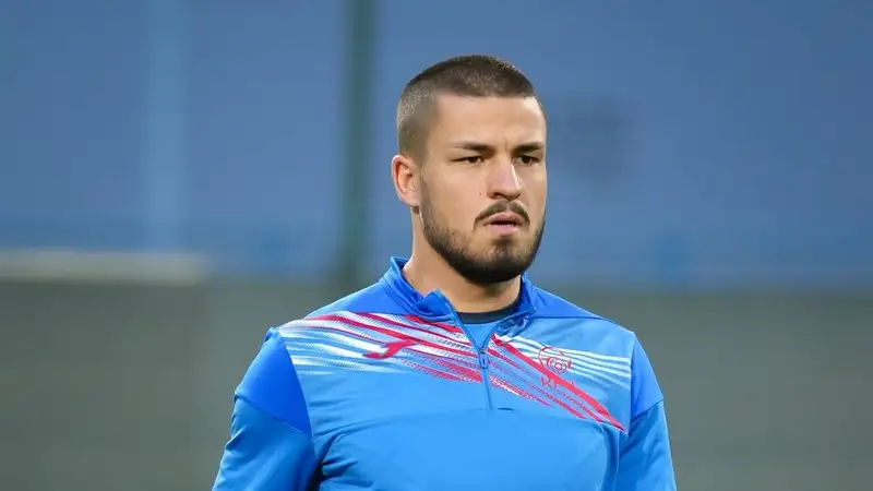 "Казахи получили бы в 130 раз больше": экс-полузащитник сборной Кыргызстана высказался о премиальных